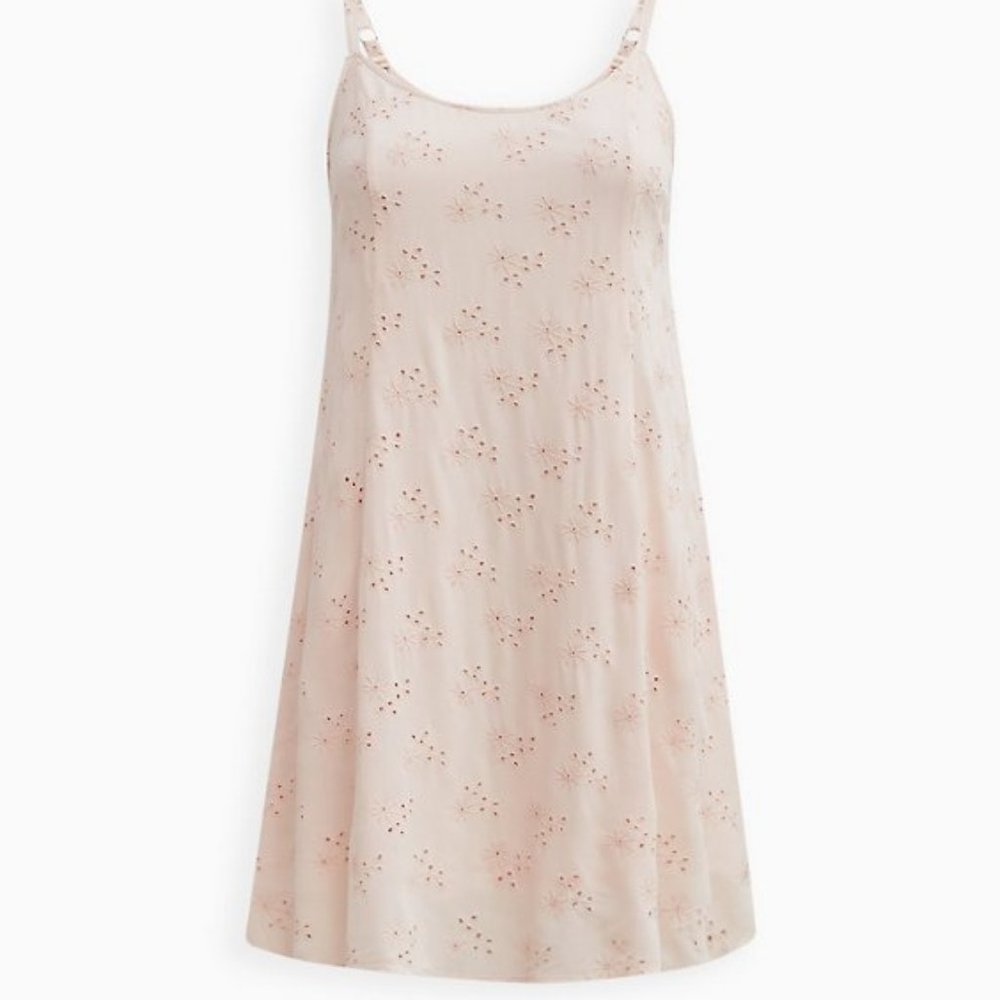 Torrid Light pink crepe cami dress